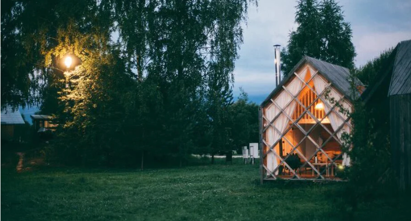 GOING OFF THE GRID IN YOUR TINY HOUSE